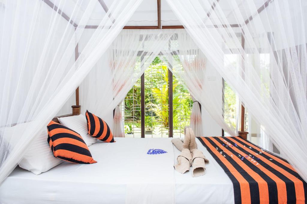 Full Bed View